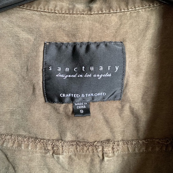 Sanctuary Vest - Picture 4 of 5